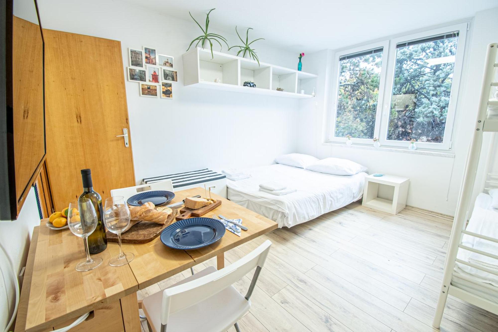 Umag Center Apartment Parking By Rentistra Exterior foto